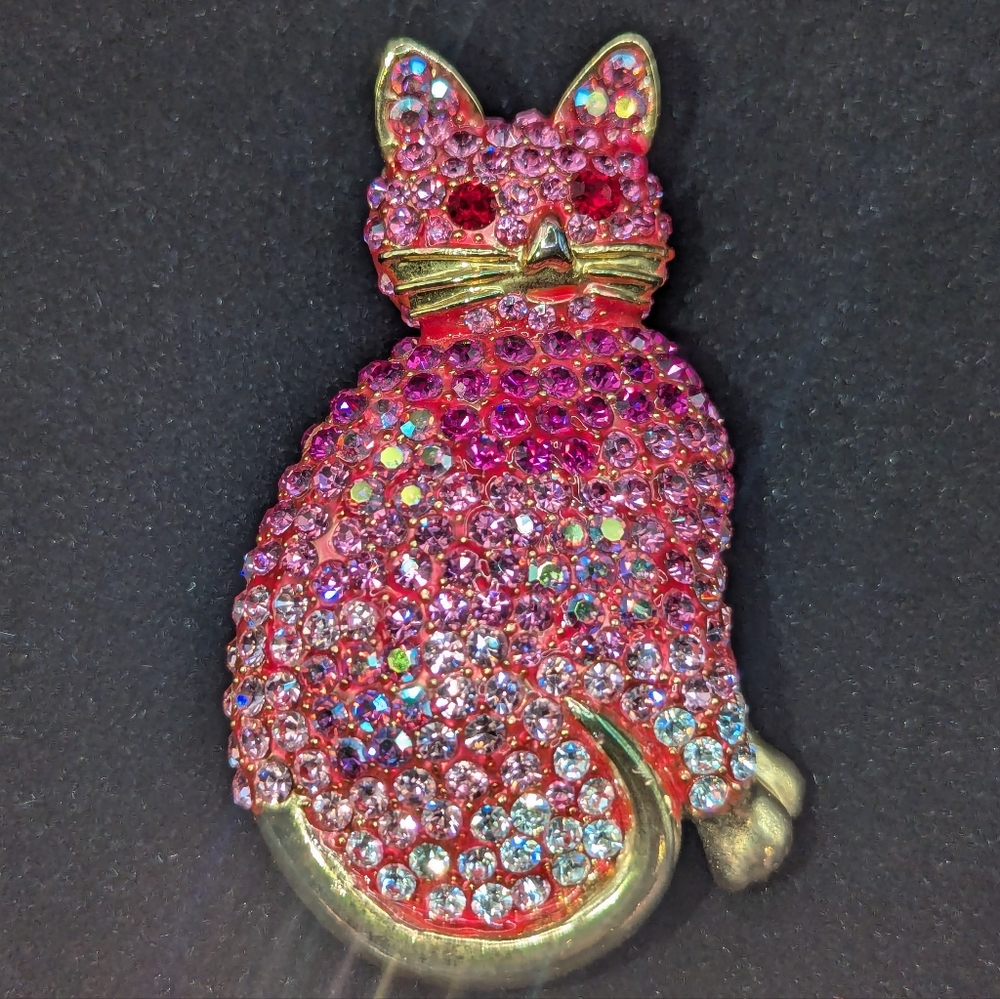 Kitty Cat Brooch